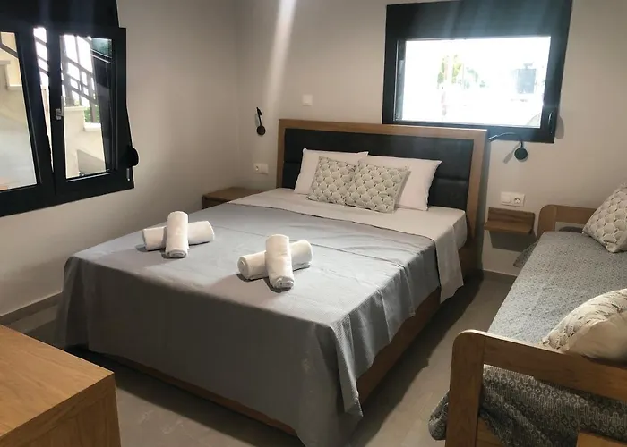 Aurora Aparthotel 3*